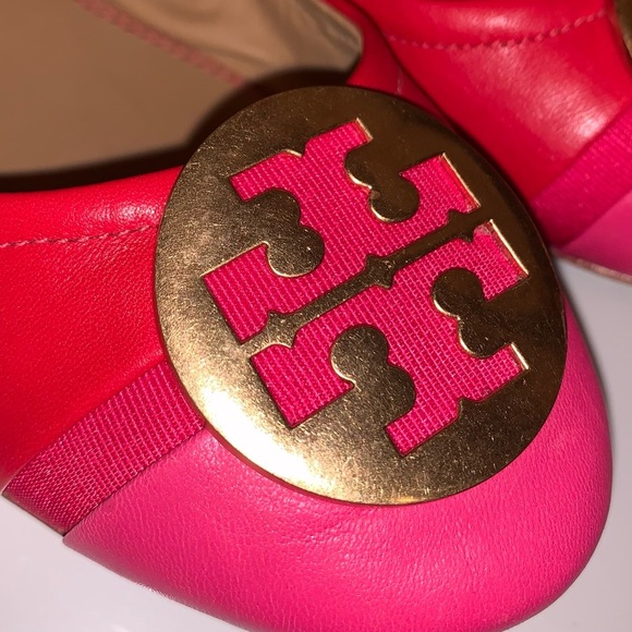 Tory Burch Minnie Toe Cap Red Azalea Pink Napa Leather Ballet Flats Gold Logo 6M - Picture 12 of 12